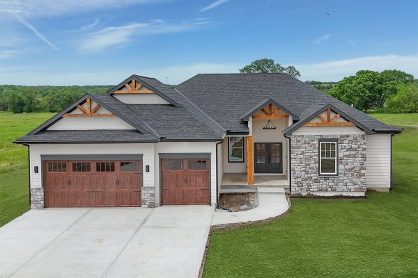 Exterior of the Clay Home model